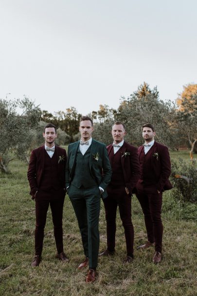 Un mariage en automne au Mas d'Arvieux en Provence - Photos : Soulpics - Blog mariage : La mariée aux pieds nus