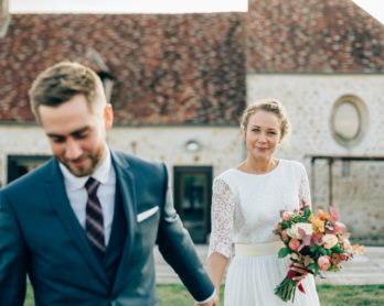 Un mariage en automne au domaines des Bonnes Joies dans les Yvelines - A découvrir sur le blog mariage www.lamarieeauxpiedsnus.com - Photos : Pierre Atelier