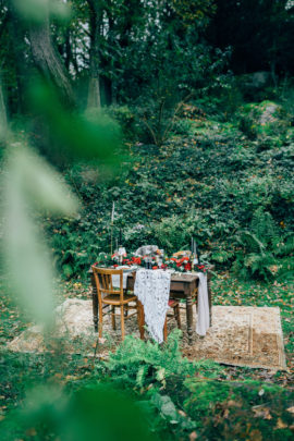 Un mariage aux couleurs de l'automne - Un éditorial à découvrir sur le blog mariage www.lamarieeauxpiedsnus.com - Photos : Pierre Atelier - Organisation : Parisian Inspired