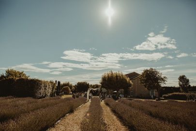 Un mariage à la Bastide des Barattes en Provence - Photos : David Latour - Blog mariage : La mariée aux pieds nus