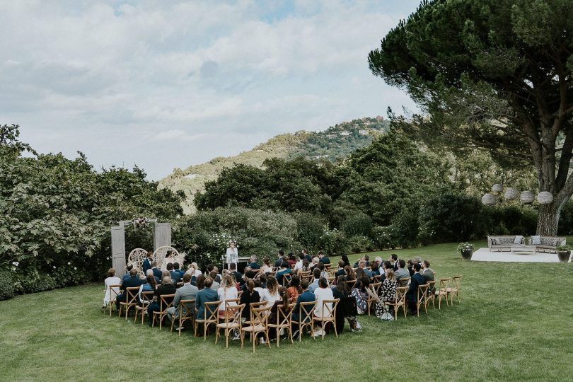 Un mariage à la Bastide des Adrets en Provence - Photos : Madame B Photographie - Blog mariage : La mariée aux pieds nus