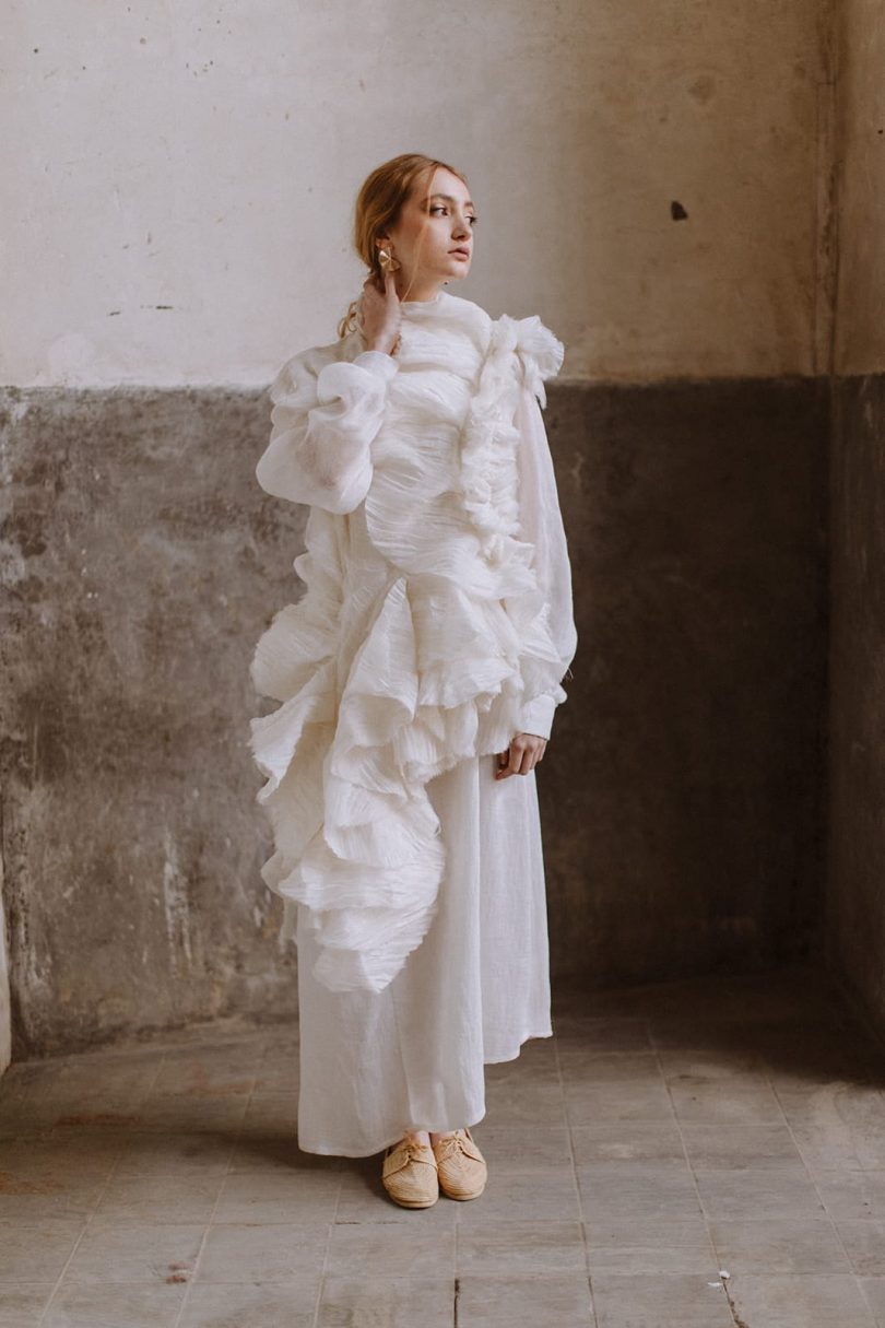 Un mariage en blanc inspiré par la tradition catalane de Sant Jordi - Photographe : Fran Gribodo - Blog mariage : La mariée aux pieds nus