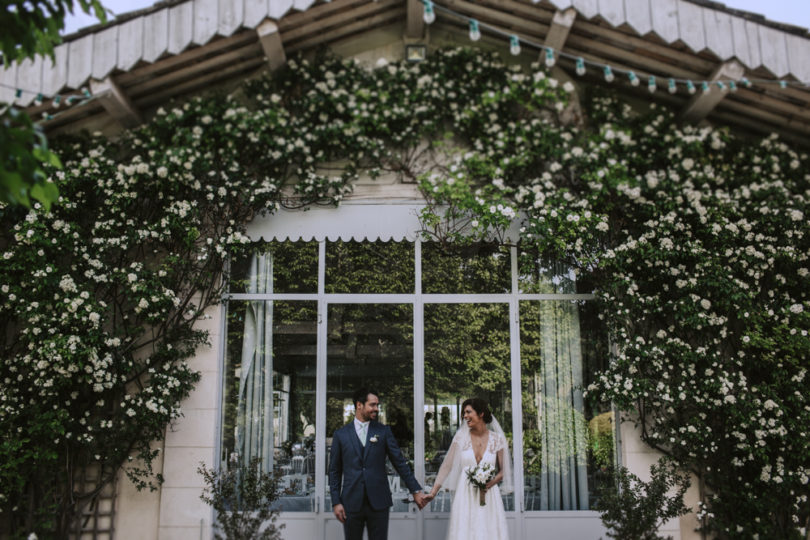 Un mariage en vert et blanc au Domaine de Blanche Fleur près d'Avignon - A découvrir sur le blog mariage www.lamarieeauxpiedsnus.com - Photos : Lorenzo Accardi