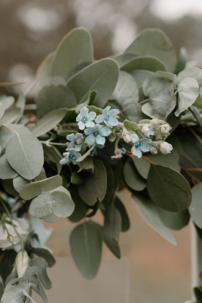 Un mariage en bleu à la Bastide d'Astres en Provence - Photos : Clarisse et Johan - Blog mariage : La mariée aux pieds nus