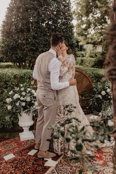 Un mariage bohème à l'Auberge du Rédier dans les Alpes Maritimes - Photos : Clarisse et Johan - Blog mariage : La mariée aux pieds nus