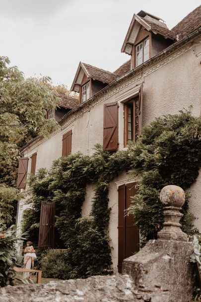 Un mariage bohème et végétal dans le Béarn - Photos : Patricia Hendrychova-Estanguet - Blog mariage : La mariée aux pieds nus