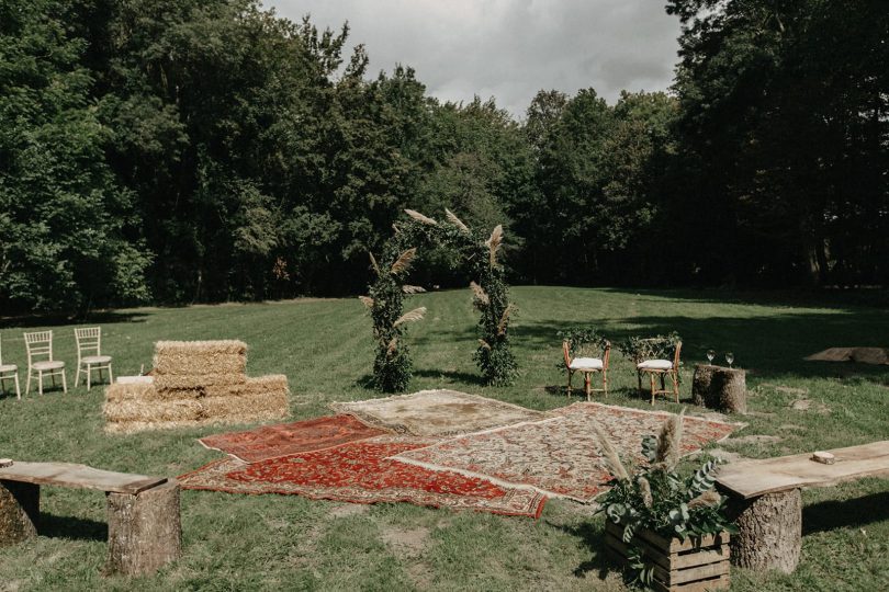 Un mariage bohème en Bourgogne - Photos : Geometry Love - Blog mariage : La mariée aux pieds nus