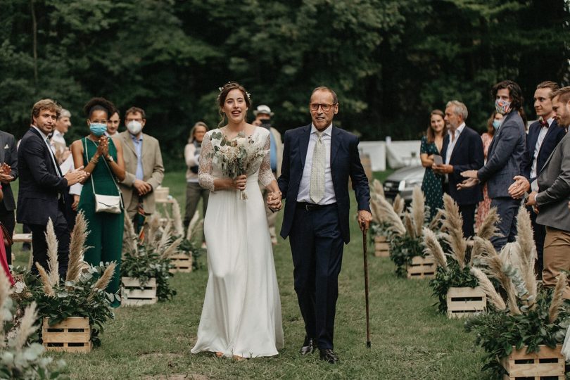 Un mariage bohème en Bourgogne - Photos : Geometry Love - Blog mariage : La mariée aux pieds nus