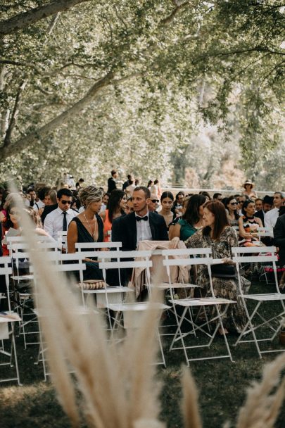 Un mariage bohème au Chateau de la Barben en Provence - Photos : Gwendoline Noir - Blog mariage : La mariée aux pieds nus