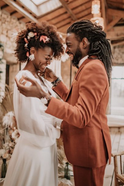 Un mariage bohème au Clos des Charmes dans le Périgord - Photos : Coralie Terrée - Blog mariage : La mariée aux pieds nus