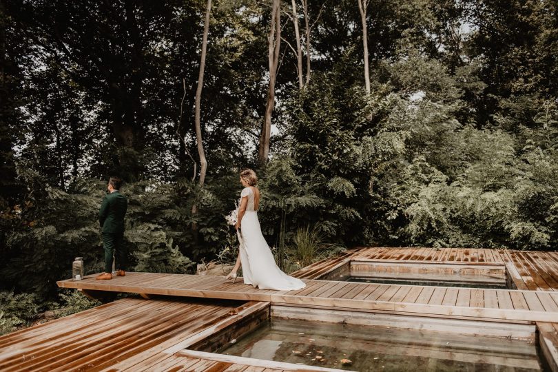 Un mariage bohème au Coco Barn Wood Lodge dans les Landes - Photos : Patricia Hendrychova-Estanguet - Blog mariage : La mariée aux pieds nus