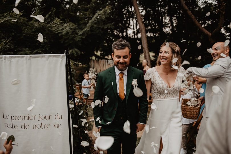 Un mariage bohème au Coco Barn Wood Lodge dans les Landes - Photos : Patricia Hendrychova-Estanguet - Blog mariage : La mariée aux pieds nus