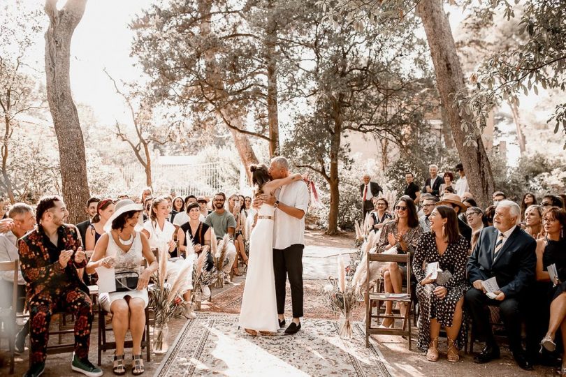 Un mariage bohème au Domaine de la Grangette dans l'Hérault - Photos : Rock'n Brides - Blog mariage : La mariée aux pieds nus