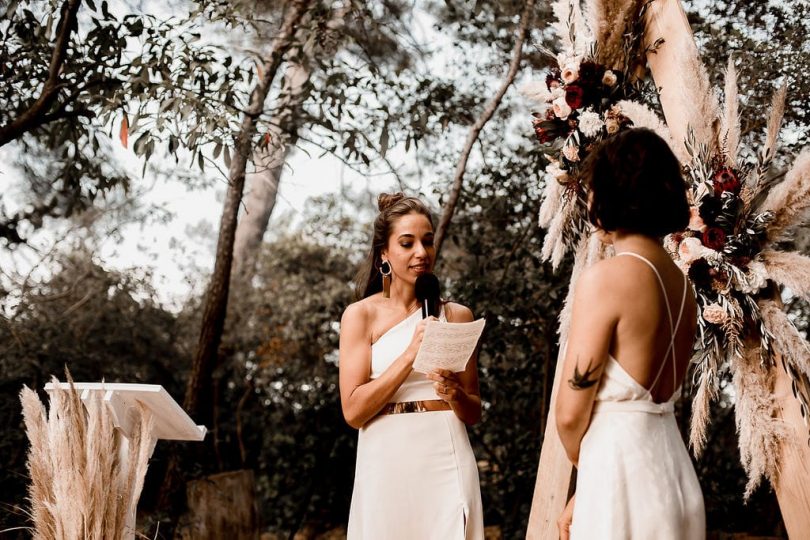 Un mariage bohème au Domaine de la Grangette dans l'Hérault - Photos : Rock'n Brides - Blog mariage : La mariée aux pieds nus