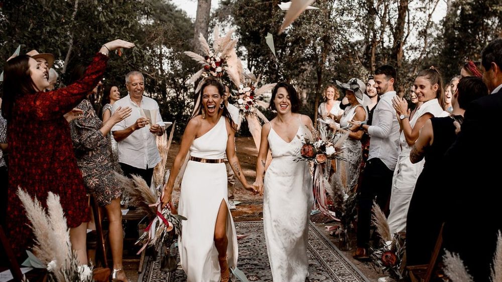 Un mariage bohème au Domaine de la Grangette dans l'Hérault - Photos : Rock'n Brides - Blog mariage : La mariée aux pieds nus