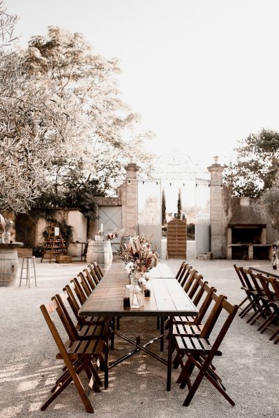 Un mariage bohème au Domaine de la Grangette dans l'Hérault - Photos : Rock'n Brides - Blog mariage : La mariée aux pieds nus