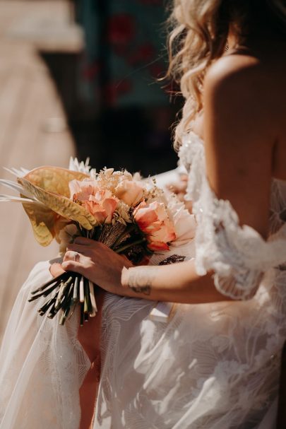 Un mariage bohème et moderne à Ibiza - Photos : The Quirky - Blog mariage : La mariée aux pieds nus