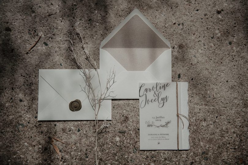 Un mariage bohème au Domaine de Petiosse dans les Landes - Photographe : Patricia Hendrychova Estanguet - Blog mariage : La mariée aux pieds nus