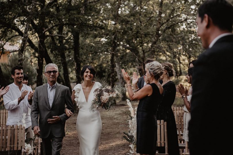 Un mariage bohème au Domaine de Petiosse dans les Landes - Photographe : Patricia Hendrychova Estanguet - Blog mariage : La mariée aux pieds nus