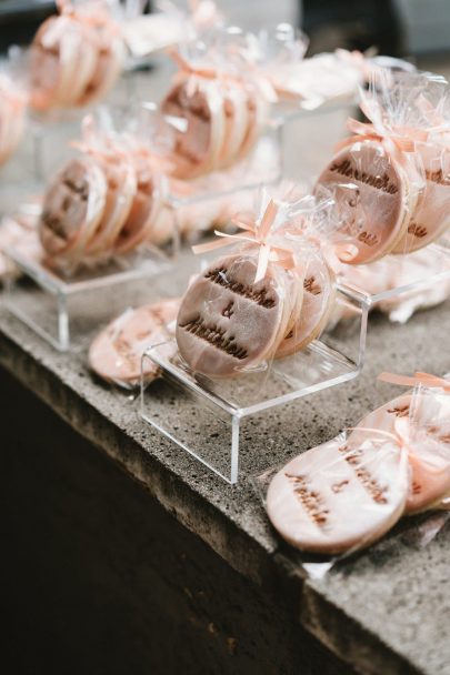 Un mariage bohème à la Villa du Parc à Lunel-Viel - Photos : Laurent Brouzet Blog mariage : La mariée aux pieds nus