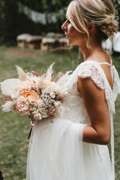 Un mariage bohème à la Villa du Parc à Lunel-Viel - Photos : Laurent Brouzet Blog mariage : La mariée aux pieds nus