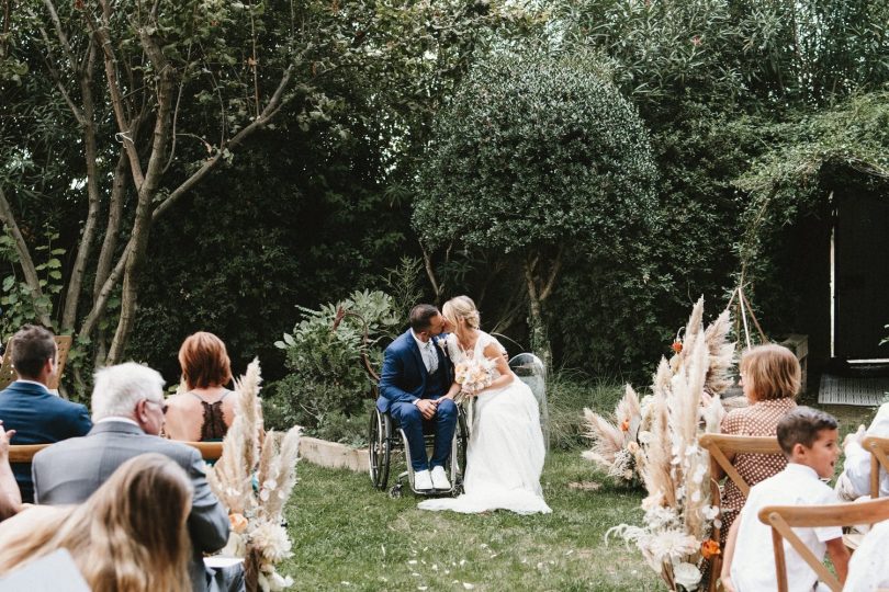 Un mariage bohème à la Villa du Parc à Lunel-Viel - Photos : Laurent Brouzet Blog mariage : La mariée aux pieds nus