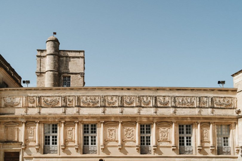 Un mariage bohème à la Villa du Parc à Lunel-Viel - Photos : Laurent Brouzet Blog mariage : La mariée aux pieds nus