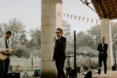 Un mariage au Domaine du Marchais Bouchet près d'Angers - Photos : Dorothée Buteau - Blog mariage : La mariée aux pieds nus