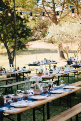 Un mariage Boho en bleu - A découvrir sur le blog mariage www.lamarieeauxpiedsnus.com - Photos : Chloé Lapeyssonnie