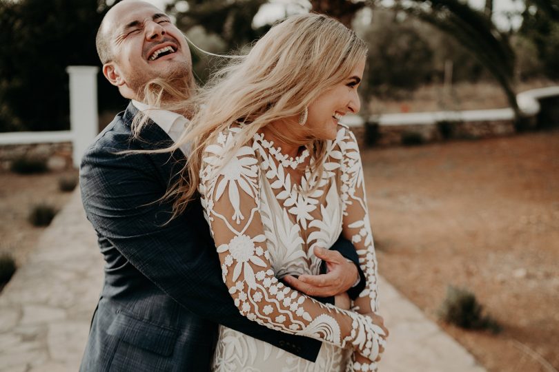 Un mariage boho à Ibiza - Photos : The Quirky - Blog mariage : La mariée aux pieds nus.