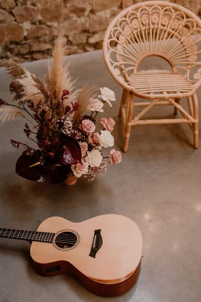 Un mariage boho indus à La Factory près de Lyon - Photos : Marion Brunel - Blog mariage : La mariée aux pieds nus