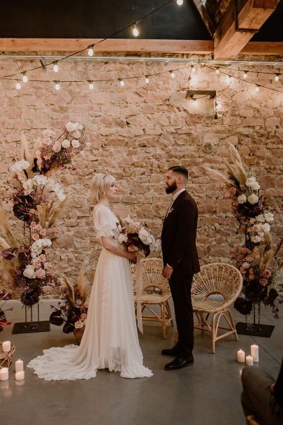 Un mariage boho indus à La Factory près de Lyon - Photos : Marion Brunel - Blog mariage : La mariée aux pieds nus