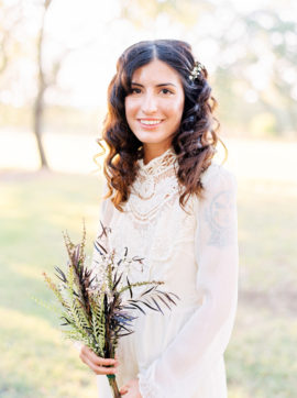 Un mariage boho au Texas - La mariée aux pieds nus - Photos : Marion Heurteboust