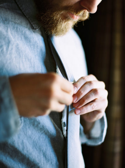 Un mariage boho au Texas - La mariée aux pieds nus - Photos : Marion Heurteboust