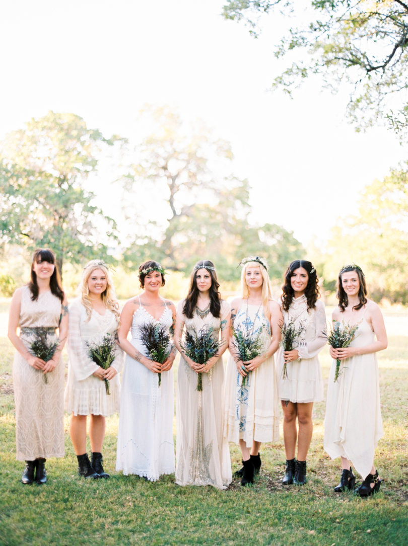 Un mariage boho au Texas - La mariée aux pieds nus - Photos : Marion Heurteboust