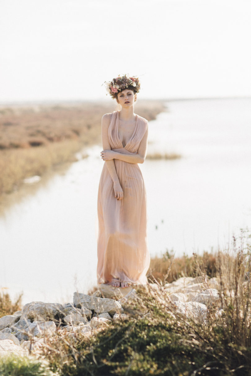 Un mariage pastel en Camargue - Shooting d'inspiration - A découvrir sur le blog mariage www.lamarieeauxpiedsnus.com - Photos : Lorenzo Accardi - Stylisme : Atelier Blanc