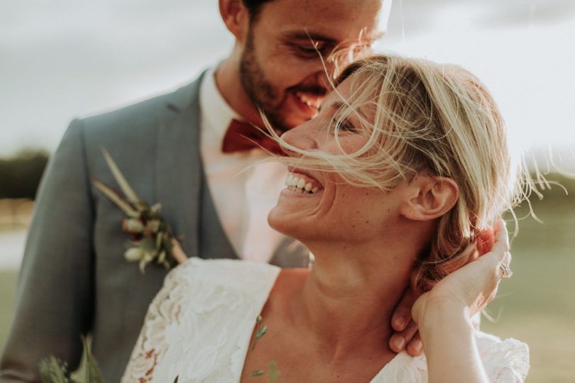 Un mariage en Camargue au Mas du Juge - Photos : Lorenzo Accardi - Blog mariage : La mariée aux pieds nus