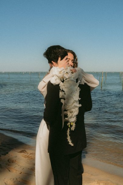 Un mariage au Cap Ferret face à l'océan - Photos : Pauline H Photographe - Blog mariage : La mariée aux pieds nus