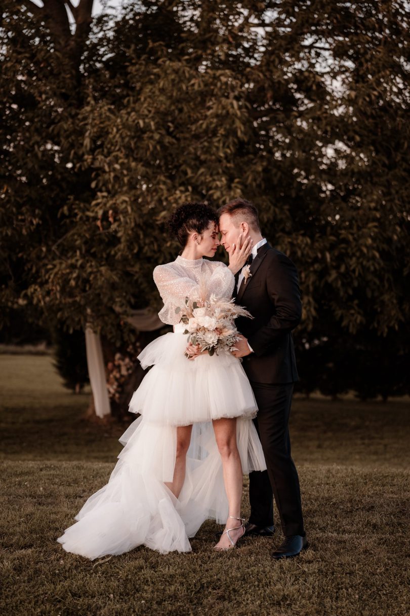 Un mariage au Carré de Lailly en Bourgogne - Photos : Deux drôles d'oiseaux - Blog mariage : La mariée aux pieds nus