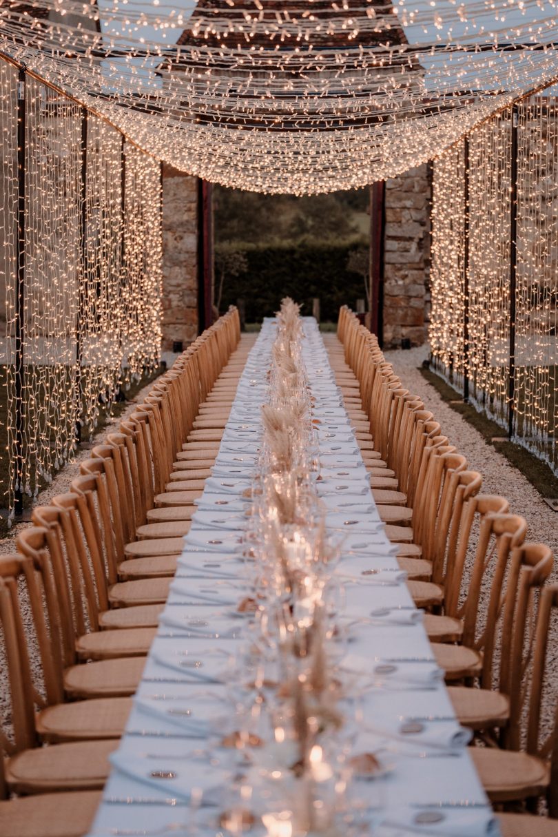 Un mariage au Carré de Lailly en Bourgogne - Photos : Deux drôles d'oiseaux - Blog mariage : La mariée aux pieds nus