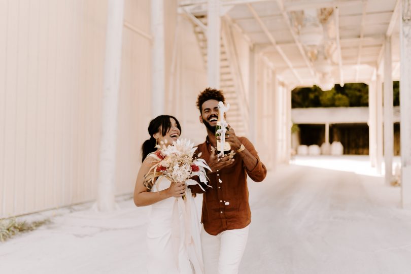 Un mariage dans une carrière - Photos : Bel Esprit - Décoration et fleurs : Majenia - Blog mariage : La mariée aux pieds nus