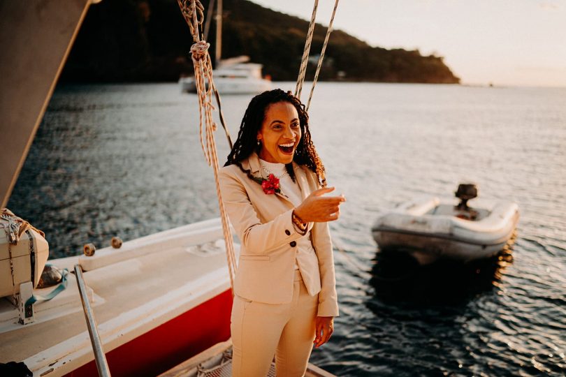 Un mariage sur un catamaran en Guadeloupe - Photos : Camille Brignol - Blog mariage : La mariée aux pieds nus