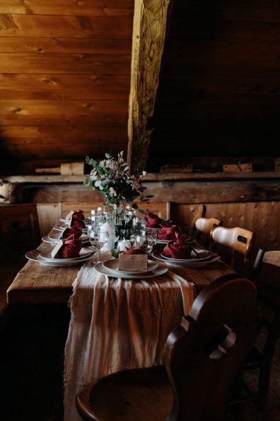 Un mariage dans un chalet de Haute-Savoie - Photos : Le Labo N°3 - Blog mariage : La mariée aux pieds nus