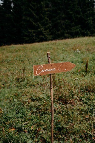 Un mariage dans un chalet de Haute-Savoie - Photos : Le Labo N°3 - Blog mariage : La mariée aux pieds nus