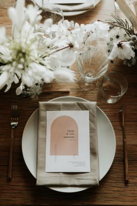 Un mariage au Chalet de Nantailly en Savoie - Photos : Anne Sophie BEnoit - Blog mariage : La mariée aux pieds nus