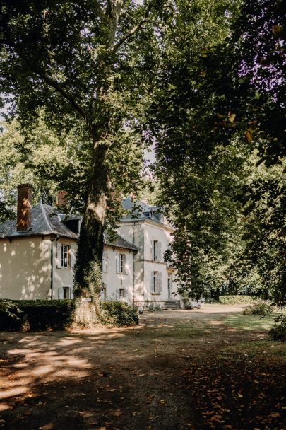 Un mariage champêtre en Bourgogne - Photos : The Witness - Blog mariage : La mariée aux pieds nus