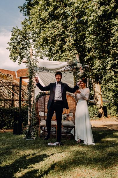 Un mariage champêtre en Bourgogne - Photos : The Witness - Blog mariage : La mariée aux pieds nus