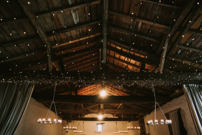 Un mariage champêtre au Château Rigaud dans le Bordelais - A découvrir sur le blog mariage www.lamaireeauxpiedsnus.com - Photos : Stephen Liberge