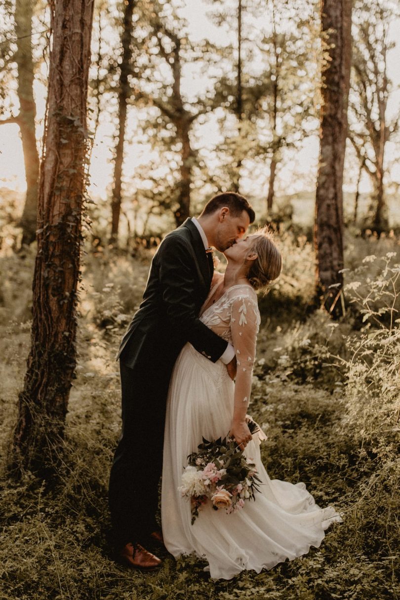 Un mariage champêtre au Château de Planchevienne en Bourgogne Franche-Comté - Photos : Clarisse et Johan - Blog mariage : La mariée aux pieds nus