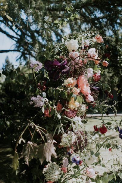 Un mariage champêtre à La Dîme de Giverny en Normandie - Photos : Madame B Photographie - Blog mariage : La mariée aux pieds nus